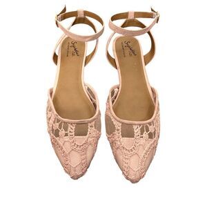 Seychelles Pink Crochet Lace and suede memory foam pointy toe flats Balletcore